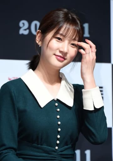 「男好きの狂人」と侮辱され…亡くなった女優の母親が再び立場　調査を受けていないのはキム・スヒョン？【全文】