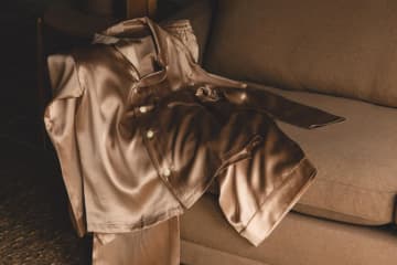 宮下貴裕×フートウキョウ限定ルームウェア、最高級シルクで仕立てたパジャマなど