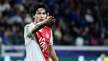 南野拓実が日本人最多更新CL6得点目　エリア内で抜群の嗅覚発揮し先制　後半には味方に決定機演出など躍動