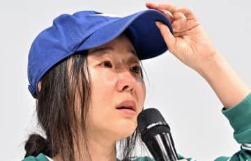 「これ以上は耐えられなかった」と涙を流したミン・ヒジン氏　法廷で解任と“ILLIT問題”の持論を展開