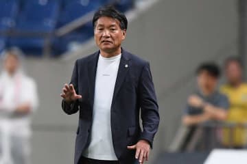 元森保J“参謀”の指揮官が契約更新「デカすぎる」　降格危機から立て直し…ファン歓喜「異論あるわけ無し」