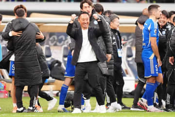天皇杯優勝の黒田剛監督、町田ゼルビアと“1・5年”契約更新「日々チャレンジし続けていきたい」