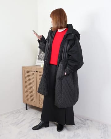 アウターとボトムって同じ色でもOK？ 冬のおしゃれなワントーンコーデ術