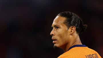 現代のサッカーで「最も優れたディフェンダー」TOP5