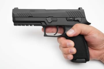 東京マルイ「P320 フルサイズ」レビュー工具要らずで分解する楽しさ＋32mヘッドショットもできる性能