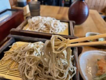 岩手県盛岡市で、あの文学者の足取りを追いつつそばを楽しむ