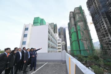 大埔の火災、過失致死容疑で３人逮捕