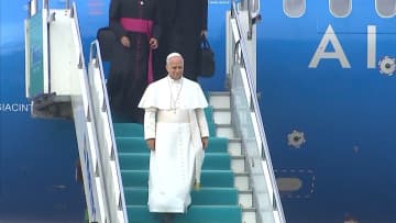 ローマ教皇レオ14世が初の外国訪問でトルコへ　レバノンで中東平和へのメッセージ発信も