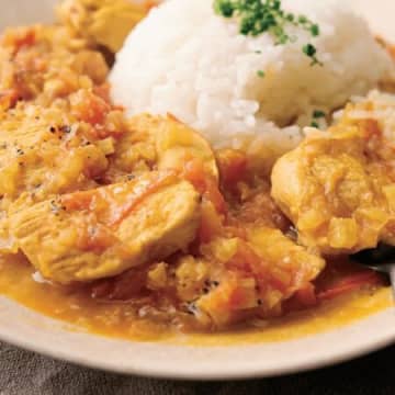 【笠原将弘さん】1枚150円の鶏むねで作る「鶏むねスパイスカレー」の作り方。さらりとした煮汁がポイントです！