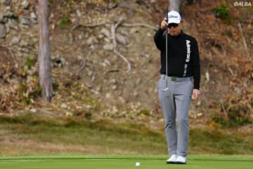 “大逆転シード”＆“ジャンボ超え”へ谷口徹がボギーなしの『67』　35歳下の若手から得た復調のキッカケ