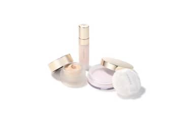 SUQQUの限定キット4種が登場♡艶肌を叶える特別セットをホリデーだけの装いで