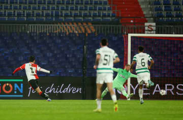 上田綺世　今季ＥＬ初ゴールで「欧州レベルでは不十分」の〝異論〟を封印