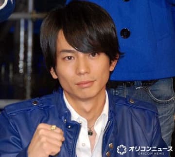 俳優・牧田哲也「今年の春に娘が誕生しました」妻の出産を報告　小さな赤ちゃんの手の写真添え、心境つづる