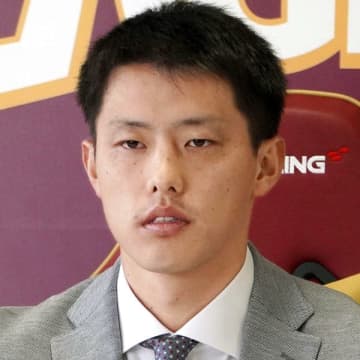 辰己涼介は楽天と再契約が現実的…“コスプレ封印”で殊勝にアピールも、国内FA移籍は厳しい見立て