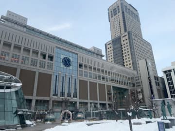 札幌駅で「名札」非着用へ、JR北海道が“カスハラ”対策 12月1日から試行