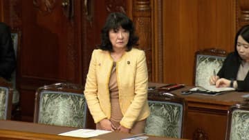 ガソリン暫定税率廃止法が参院本会議で成立、年末に廃止　軽油は2026年4月に廃止へ