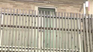 平日に民泊営業し区に虚偽報告した疑い…警視庁が運営会社など強制捜査　過去に騒音やゴミ不法投棄で通報相次ぐ