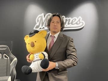 ロッテ・東妻勇輔、自主トレのテーマは「左バッターに対しての数字が悪い。そこに対してのアプローチ」、「頭にないボールを作っていかないと」