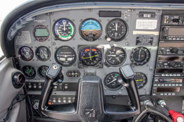 息子の友達は「航空大学校」に進学するそうです。飛行機のパイロットは「高給取り」のイメージですが、実際“年収1500万円以上”って本当ですか？