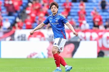 降格危機を乗り越えJ１残留。横浜FM角田涼太朗がホーム最終戦でファン・サポーターに伝えたい想い「ずっと後押ししてくれた感謝をプレーで表現したい」