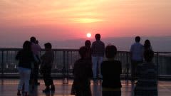 2026年元日 ハルカス300（展望台）「初日の出鑑賞特別営業」　ヘリポートから新年の抱負を叫び、書初め体験やおせち料理でお正月を満喫！