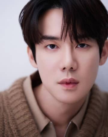 ユ・ヨンソク、新ドラマ「シン・イラン法律事務所」出演決定！幽霊が見える弁護士役に挑戦