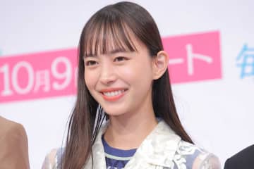 黒髪バッサリ→髪色ガラリ「え！！！」「びっくり」　井桁弘恵のイメチェン報告にファン衝撃