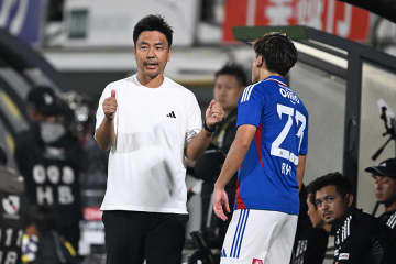 J1名門監督の続投が決定「当然ですね」　最下位乗り越え…残留の手腕「常勝軍団に育てて」