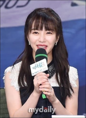 AOA出身ミナ、MODEN BERRY KOREAと専属契約を締結…本格的に活動再開へ