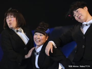 鶏むね肉がしっとりする裏技も！　爆速で作れる簡単レシピを芸能人が紹介していて…