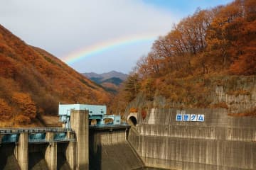 国交省ダム管理所がAI画像を不適切使用で謝罪　「間違い探し」と弁解も「言い訳が苦しすぎる」　対応後手で批判殺到