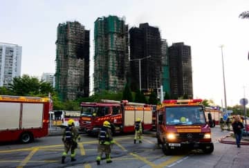 少なくとも死者94人…香港火災惨事にK-POP界が“寄付リレー”　YG・HYBE・SM・JYP・Stray Kidsら支援表明