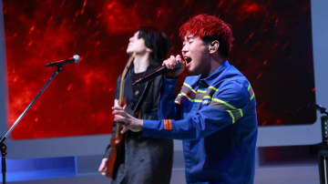 ONE OK ROCK・Taka「自分たちの昔を思い出す」メジャーデビューPaleduskに激励コメント