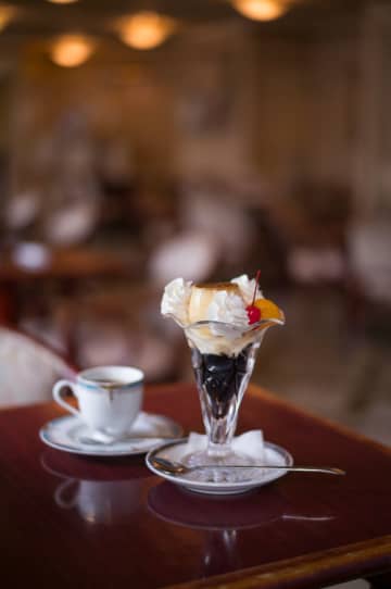 池袋とともに時を重ねる老舗喫茶『タカセ 池袋本店』『皇琲亭』。変わりゆく街の変わらない憩いの場へ