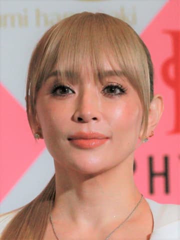 浜崎あゆみ、上海公演を急きょ中止「今はまだ信じられず、 言葉になりません」