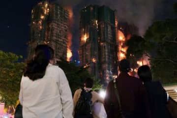 香港高層住宅火災、死者44人に　これまでに分かっていること