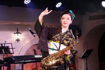 多岐川舞子がバースデーライブ開催　他界した父に感謝「天国から見に来てくれていると思う」