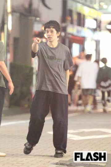 河合優実と “結婚秒読み” 報道の池松壮亮、人気占い師に「予言」されていた熱愛の行方