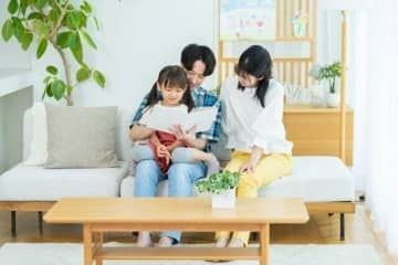 親子で新しい冬の思い出を！外国語絵本、読むハードルをググッと下げるポイントをご紹介