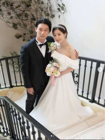 田中みな実主演「フェイクマミー」の夫婦写真が話題！ 理想的な家族像に「素敵」「ドキドキする」と反響