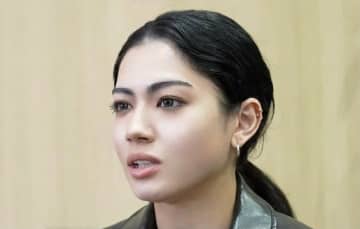 【独自】「お母さん、どうして私を捨てたの？」人気モデルが母と24年ぶりの再会 アメリカでホームレスになった母が明かした“真相”とは？