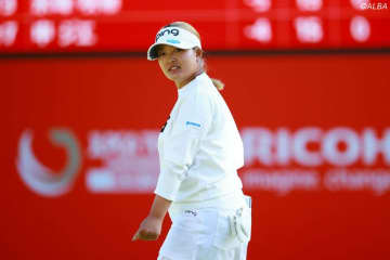 2位浮上の鈴木愛がギャラリーに本音「難しさ伝わっているかな？　乗っただけでも拍手してほしい」