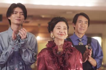 ＜試写室＞『介護スナックベルサイユ』「土ドラ」だからこそのやりたい放題！前半のエピソードを忘れてしまうほどの濃密アイデアの連打！！