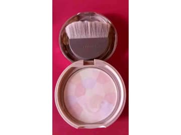 【キャンメイク40代】大人肌にも◎「マシュマロフィニッシュパウダー」で&quot;ふんわり&quot;キレイが続く