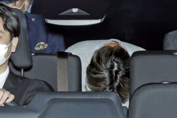 フィッシングで乗っ取りか　相場操縦疑いの中国籍2人