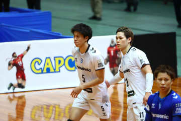 大阪Ｂが1月3日と4日の対STINGS愛知アウェー戦で応援バスツアーを実施