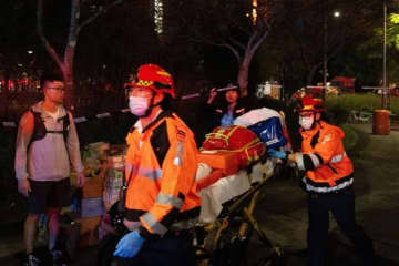 香港高層住宅火災、死者36人に　過失致死疑いで3人拘束