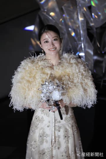 橋本環奈の金髪ドクターが強すぎる！月9がいきなりテンションMAX