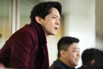 津田健次郎、本物の競馬記者に取材も　『ザ・ロイヤルファミリー』平良の役作りを明かす