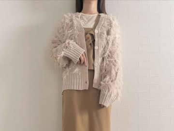 「シンプルになりがち」な人へ！【しまむら】羽織るだけでコーデが映える「優秀カーデ」